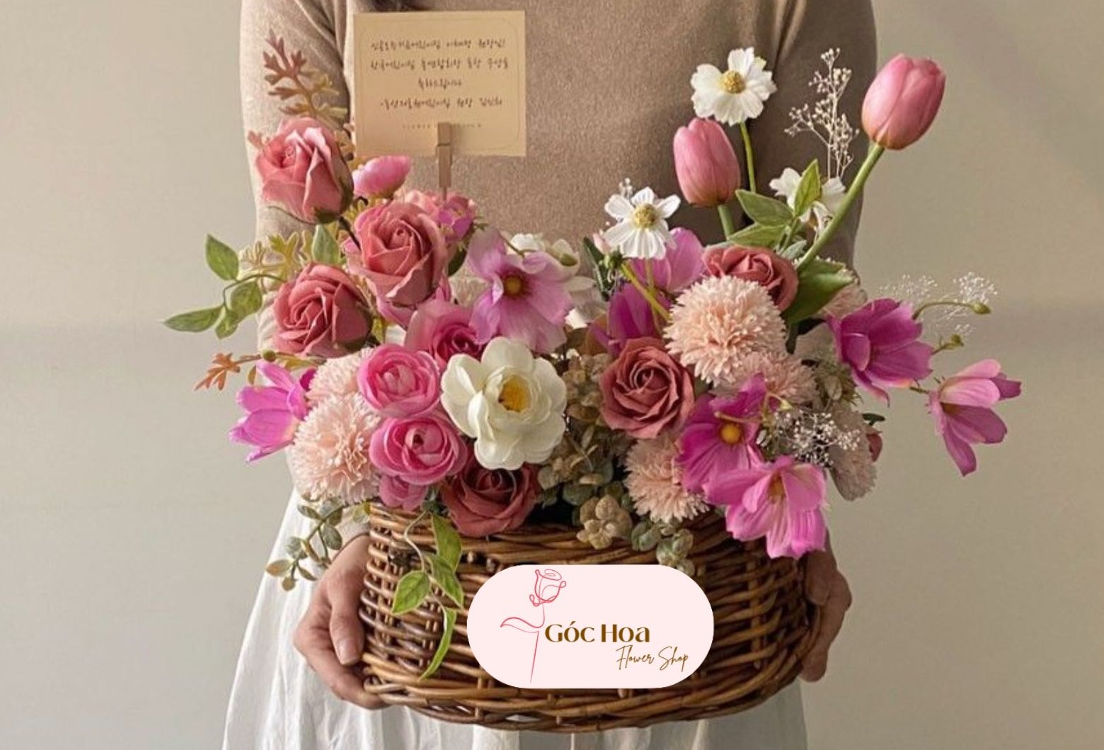 Lãng hoa lụa tone hồng làm quà tặng